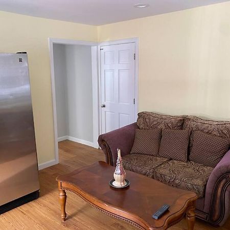 Sunny One Bedroom In Historic Downtown Dover Exterior foto
